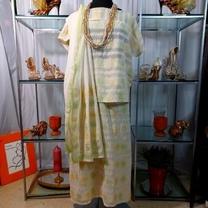 African Two-piece Pull-Over Skirt Suit, Free Size, Cream/Green Multi col…